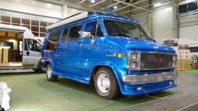 targyalobusz biwak egyedi lakoauto gyartas gmc vandura 2011 kesz 0003543F74011 AF43 DDFB 2063 DE261E24EE57